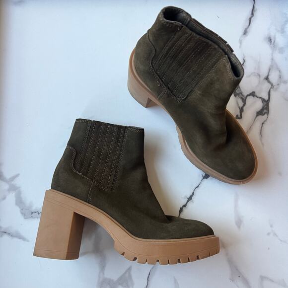 Dolce Vita Caster H2O Olive Suede Lug Sole Platform Booties Size 8 - Picture 1 of 9